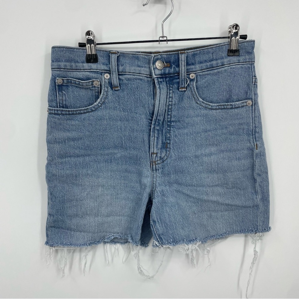The Petite Perfect Vintage Jean in Rosabelle Wash: Cutoff shorts Sz 27